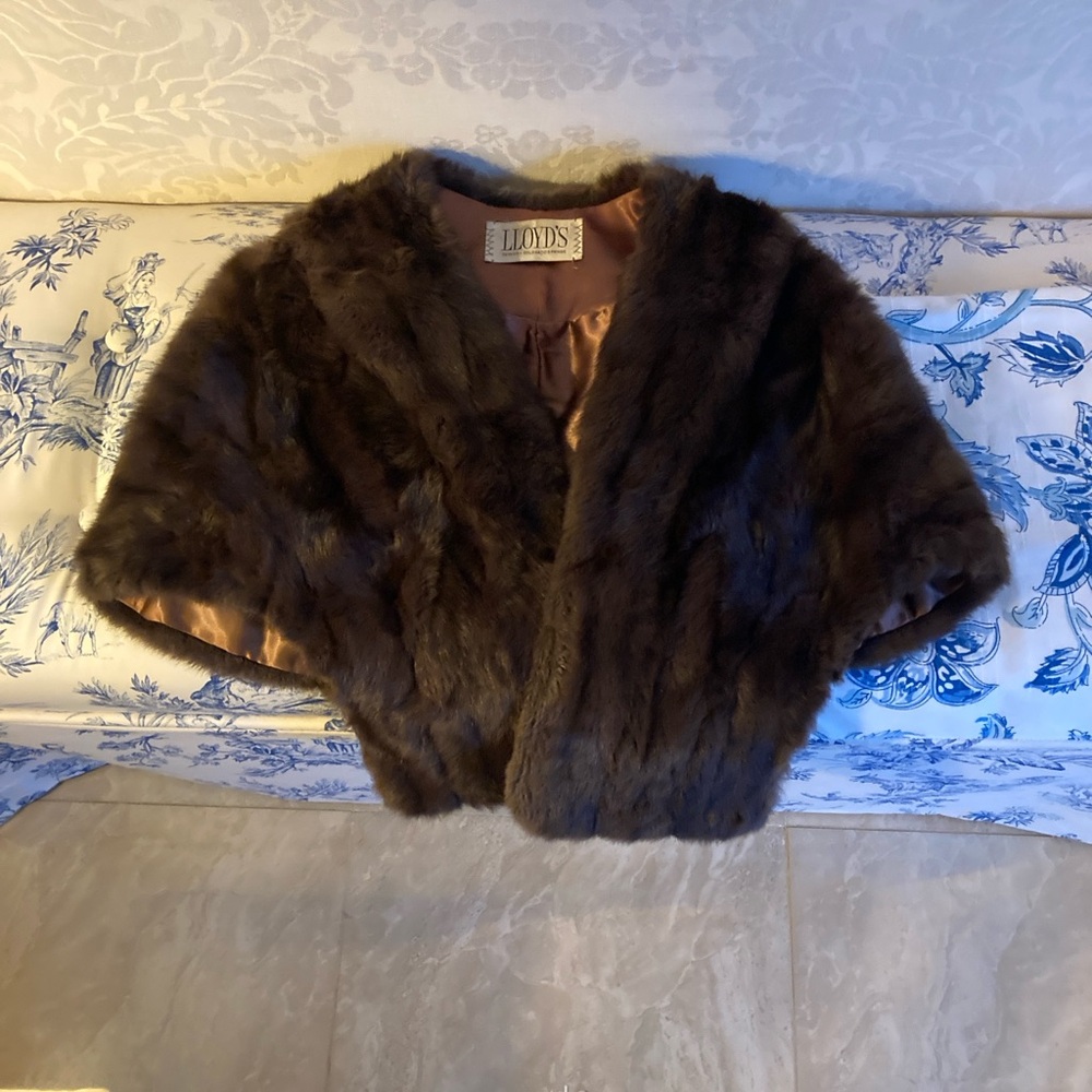 Lloyd's Brown Fur Shawl